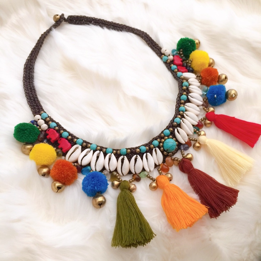 🆕 DaYoki-Handmade Boho Cowrie Shell Tassel Necklace Pom Poms & Bells Jewelry